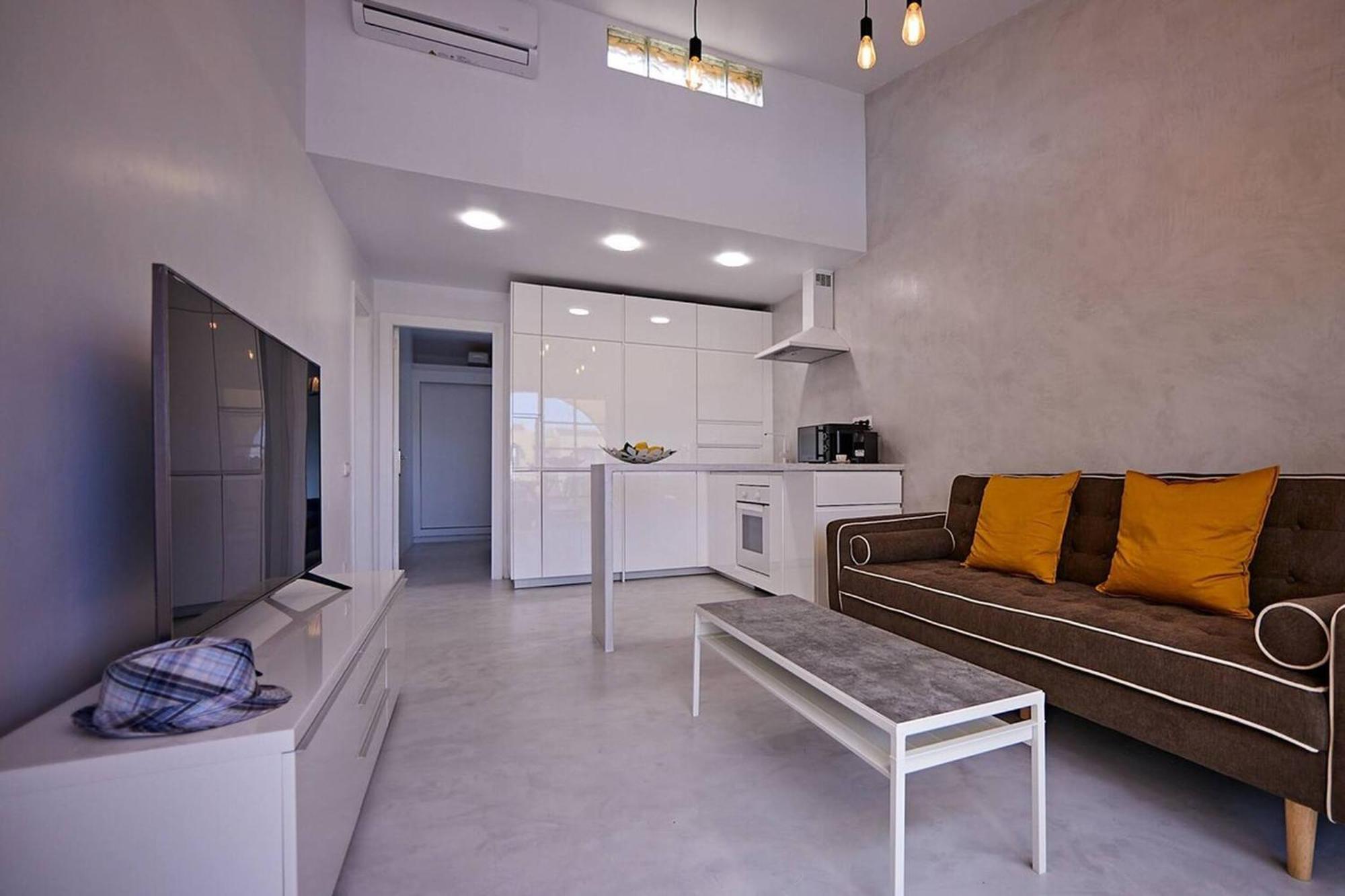Stylish Tisalaya 40 By Pride Appartement *