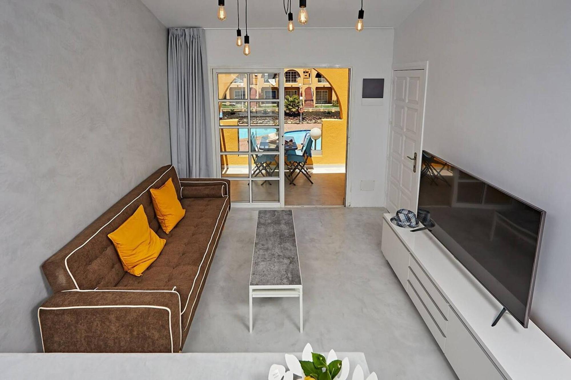 Stylish Tisalaya 40 By Pride Maspalomas (Gran Canaria)